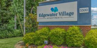 Edgewater Village Apartments Gallery 48