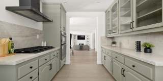 712 N Rodeo Dr Gallery 13