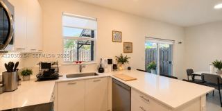 12159 NW 23rd Ct Gallery 5