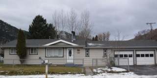 556 Montana Avenue Gallery 1