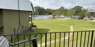 2/1 Riverfront Condo in Riverlanding Gallery 9