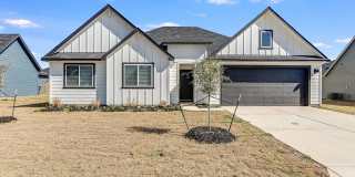 2594 SF of LUXURY LIVING - 5 BR / 3 BA + Study - Harmony Hills, Fredericksburg! Gallery 1