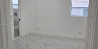 987 NE 145 Gallery 23