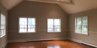 156 GREEN Street Gallery 10