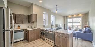 3633 McRee Avenue - A Gallery 6