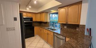 619 Kensington Place Gallery 19