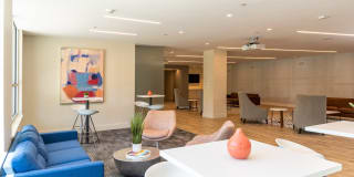 Union & West Gallery 25