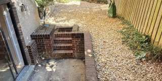 2 Level, 2 Bedroom Hidden Gem in Dupont! Gallery 19