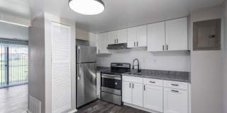 Townhomes at River's Crossing Gallery 2