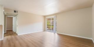 5121 River Glen Drive Gallery 5