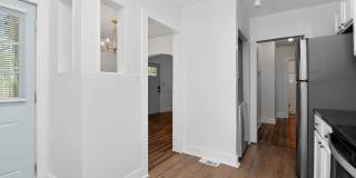 Charming 2BR Home Near Uptown Charlotte Gallery 8