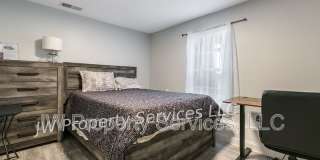 324 N Roman St Gallery 3