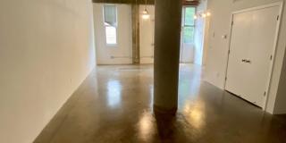 Ice House Lofts Gallery 16