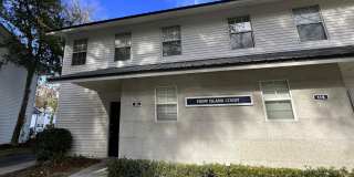 111 S Island Square Drive Gallery 1
