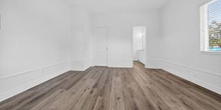 1600 W. 5th St. Gallery 26