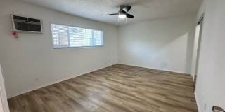 20317 Saticoy St. Gallery 29