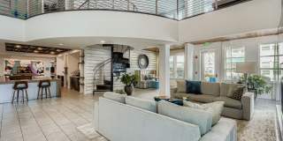 50 Paramount Gallery 4