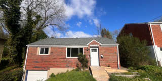 Comfortable 3-Bedroom Ranch with Yard, Garage & Bonus Basement Space Gallery 1