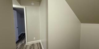 Saint Clair  -  2459 S Gallery 15