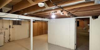 1025 Estes Street Gallery 21