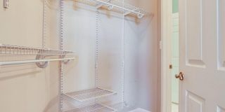 21216 MCFADDEN Square Gallery 27