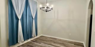 Energy-Efficient 3 Bed, 2 Bath Home on a Quiet Cul-de-Sac Gallery 8