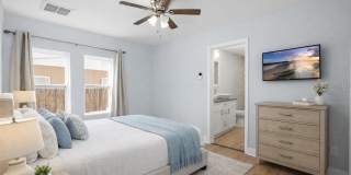 2606 W HENRY AVENUE Gallery 21