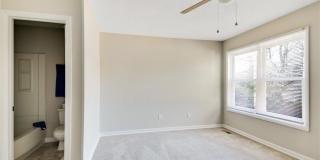 5940 Laguna Drive Gallery 29