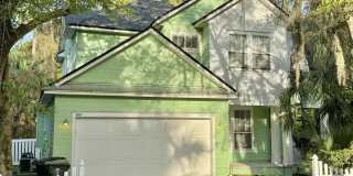 900 PARADISE Lane Gallery 1