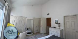 Beautiful, Single Family Townhome, Great Location!! Gallery 16