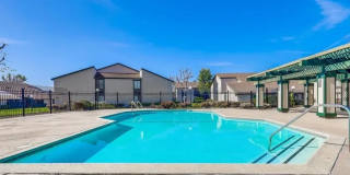 Move-In Ready Condo in Quiet Community (furniture optional!) Gallery 23