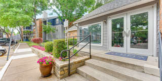 The Manhattan Gallery 46