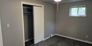 251-253 Dakota Ave. Gallery 9