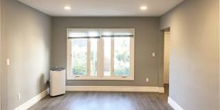 402 S Robertson - Luxury Apartments Gallery 1