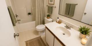 Blacksburg, 4 BR / 2.5 BA Available July 22 Gallery 9
