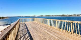 Gorgeous furnished waterfront home for rent on Okaloosa Island! Gallery 65