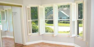 3 bedroom House in Heart of Auburn Gallery 10