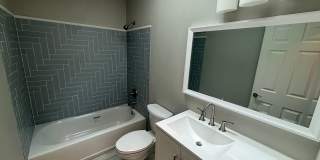 Newly renovated, WOW this will rent quick! Gallery 19