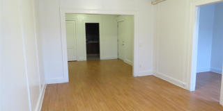 100 North Street unit: 4 Gallery 1