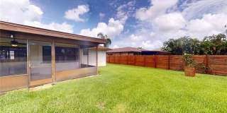 2881 SE Nance Street Gallery 32