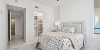 1560 GULF BOULEVARD Gallery 25