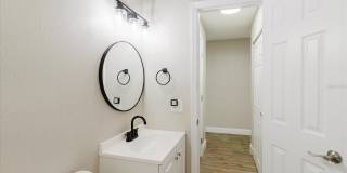 1134-1136 GILMORE Avenue Gallery 39