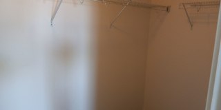 Stylish Comfort in the Heart of Pullman Gallery 13