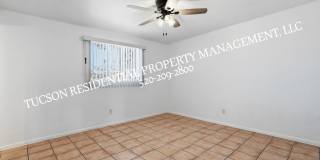 2402 South Calle Yucatan Gallery 17