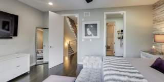 1632 W Ohio Street Gallery 16