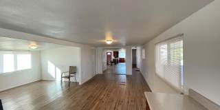 3722 N S Dakota Avenue Gallery 11