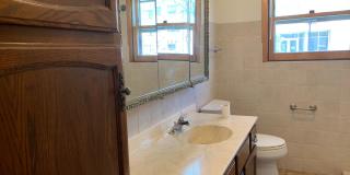 5 Bedroom Across from NDSU!! Gallery 8