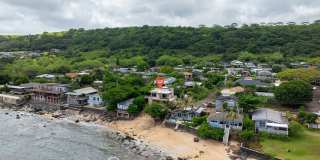 HaleGator: Award-Winning Oceanfront Home w/ Rooftop Lanai & Ocean Views Gallery 35