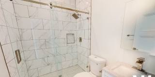 1030 West Apartments: Two, Four, & Five Bedrooms Near USC Campus! Gallery 23