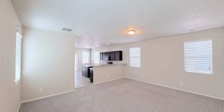Beautiful 3-Bedroom Home in Tierra Oeste near Ladera/Unser. Refrigerated Air! Gallery 5